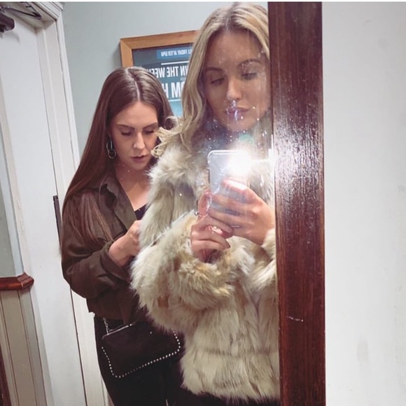 ZARA FUR COAT JACKET TAN BEIGE CREAM XS RARE - Picture 3 of 9